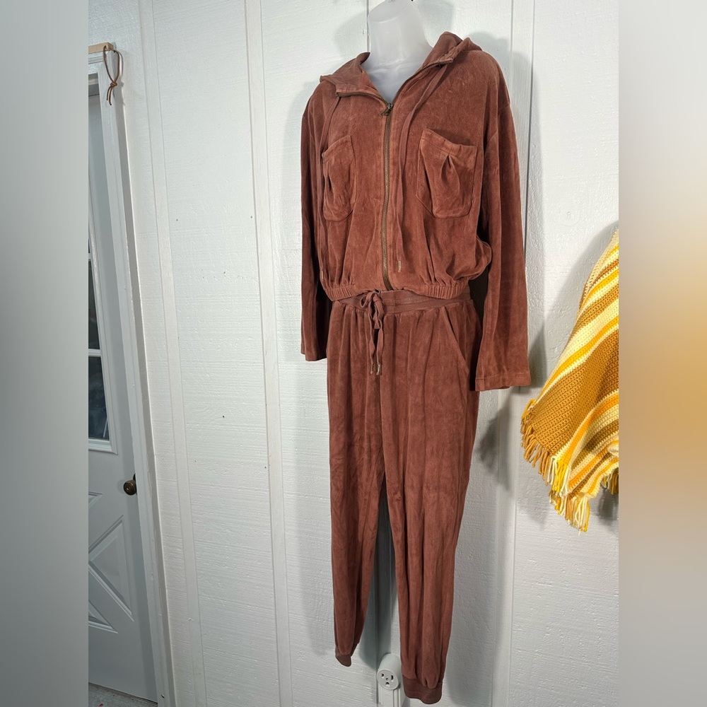 Young Fabulous & Broke Women’s Brown Velour Pant Suit Size Small EUC